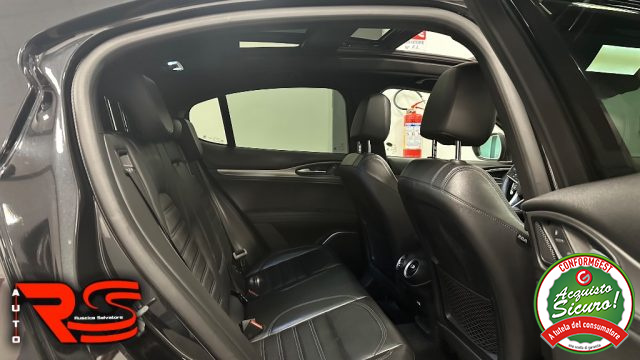 ALFA ROMEO Stelvio usata, con Regolazione elettrica sedili