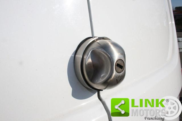 FORD Transit Courier usata 25