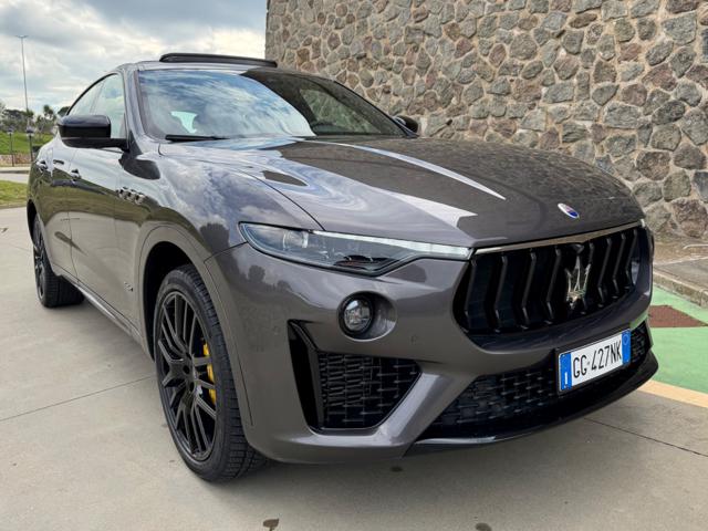 MASERATI Levante usata, con Sensore di luce