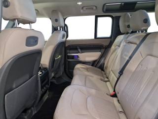 LAND ROVER Defender usata, con Interni in pelle