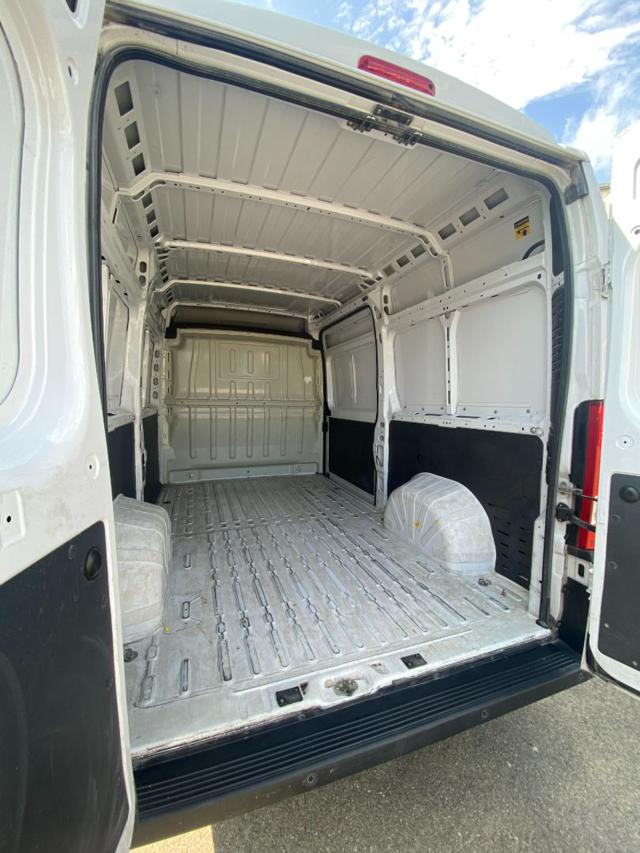 PEUGEOT Boxer usata 29