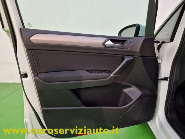 VOLKSWAGEN Touran usata 51