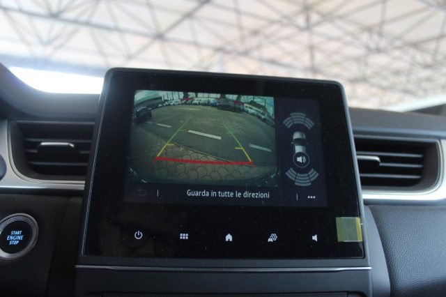 RENAULT Captur usata, con Autoradio digitale
