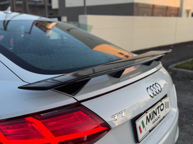 AUDI TT usata, con Autoradio