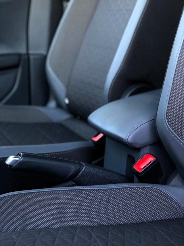 VOLKSWAGEN T-Cross usata, con Bluetooth