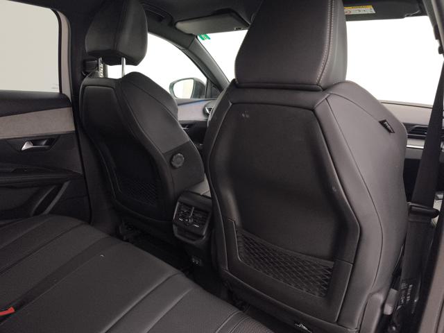 PEUGEOT 3008 usata, con Sensori di parcheggio anteriori