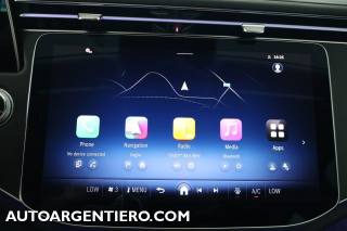 MERCEDES-BENZ E 220 usata, con Servosterzo