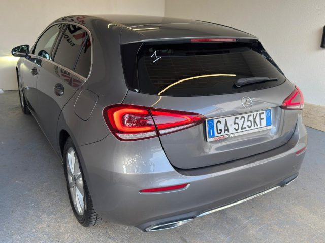 MERCEDES-BENZ A 180 usata, con Chiusura centralizzata