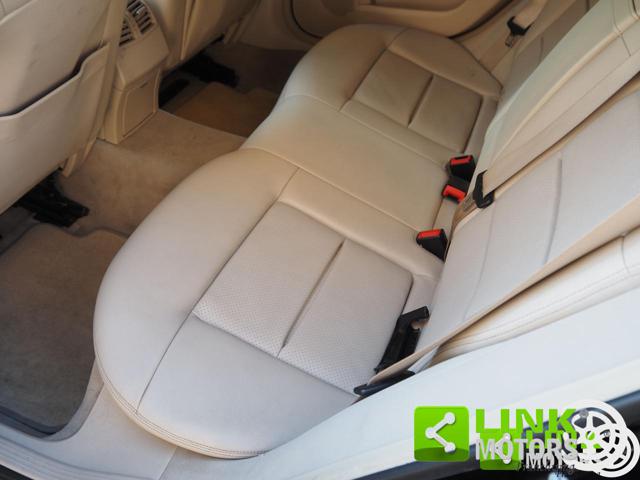 MERCEDES-BENZ E 220 usata 34
