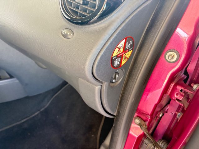 RENAULT Twingo usata 41
