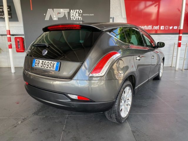 LANCIA Delta usata, con Airbag laterali