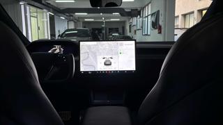 TESLA Model X usata 18