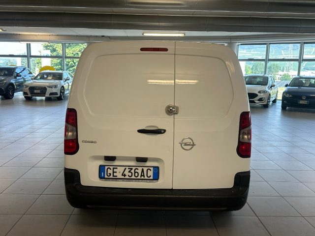 OPEL Combo usata, con Chiusura centralizzata