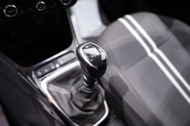 OPEL Crossland usata, con USB