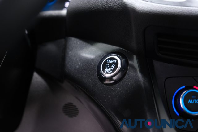 FORD Kuga usata, con Sensori di parcheggio posteriori