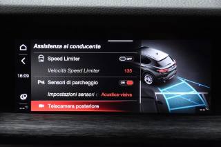 ALFA ROMEO Stelvio usata, con Luci diurne LED