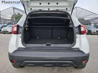 RENAULT Captur usata, con Sedile posteriore sdoppiato