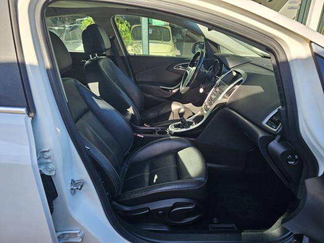 OPEL Astra usata, con Autoradio