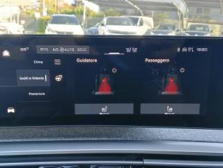 PEUGEOT 5008 usata, con Sistema di navigazione