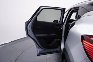 RENAULT Captur usata, con Bracciolo