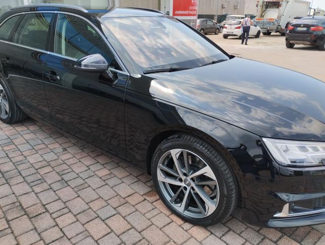 AUDI A4 usata, con Airbag Passeggero