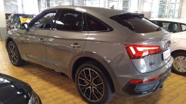 AUDI Q5 usata, con Autoradio