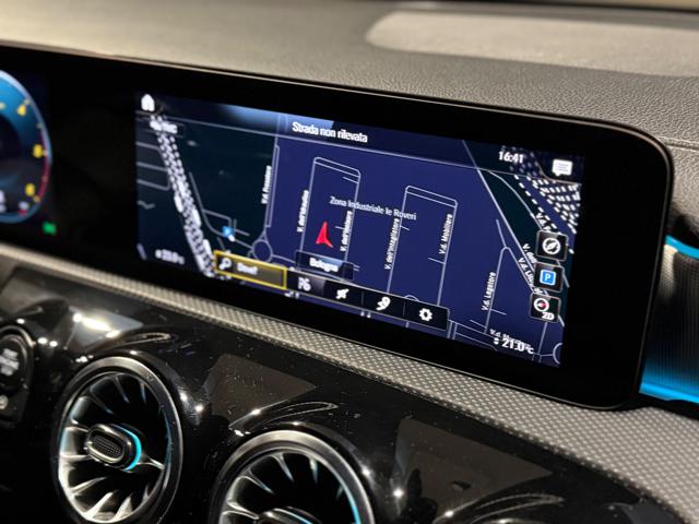 MERCEDES-BENZ A 180 usata, con Volante in pelle