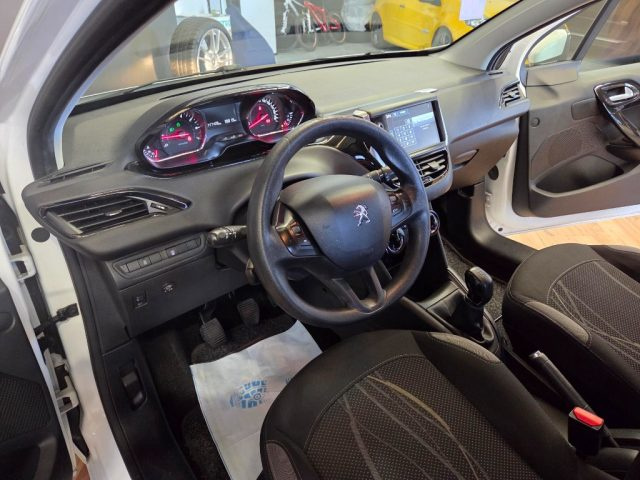 PEUGEOT 208 usata, con Fendinebbia