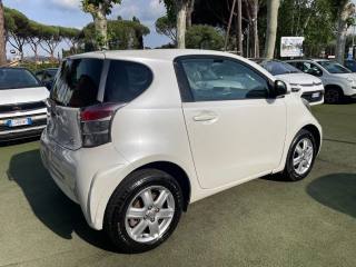 TOYOTA iQ usata, con Airbag Passeggero