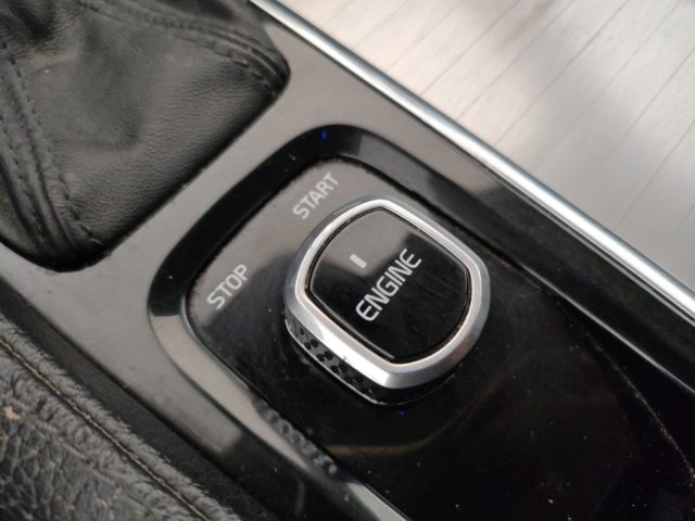 VOLVO XC90 usata, con Sensori di parcheggio posteriori