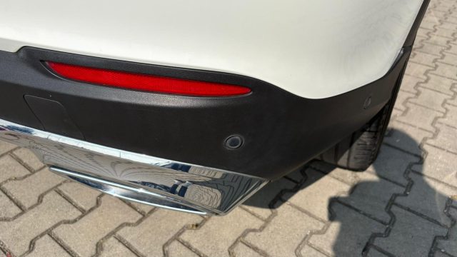 MERCEDES-BENZ GLC 220 usata, con Sensori di parcheggio posteriori