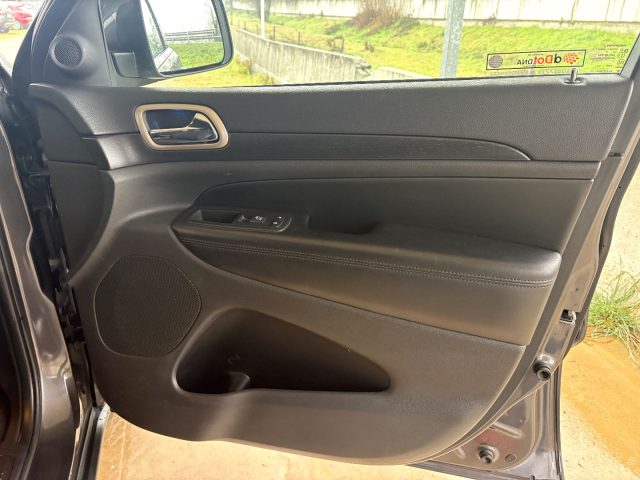 JEEP Grand Cherokee usata 51