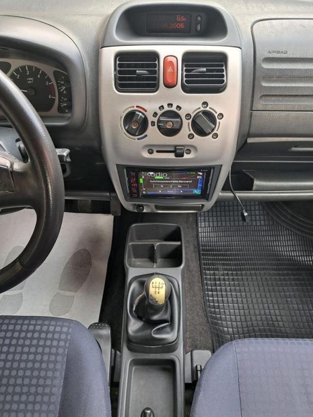 OPEL Agila usata, con Touch screen