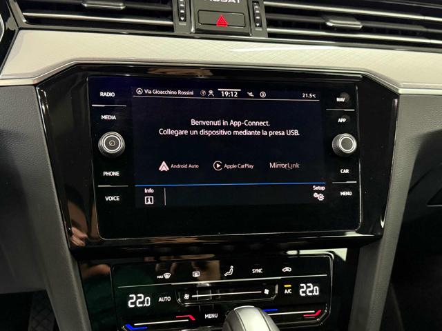 VOLKSWAGEN Passat Variant usata 14