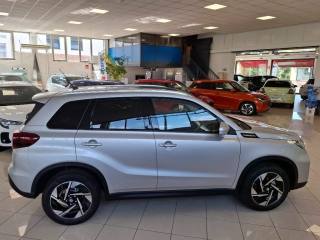 SUZUKI Vitara usata, con Autoradio