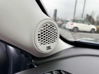JEEP Avenger usata, con USB