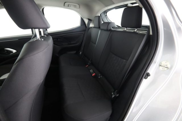 TOYOTA Yaris usata 3