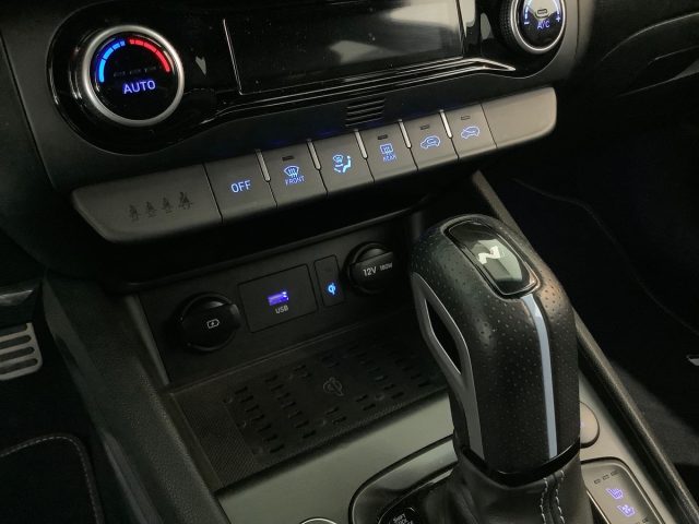 HYUNDAI Kona usata, con Sensore di luce