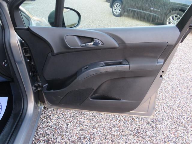 OPEL Meriva usata 22