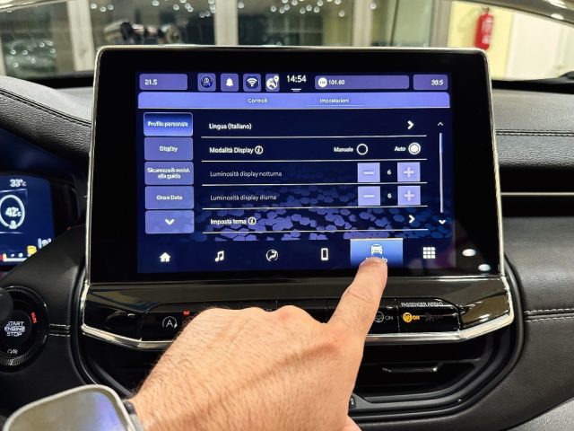 JEEP Compass usata, con Touch screen