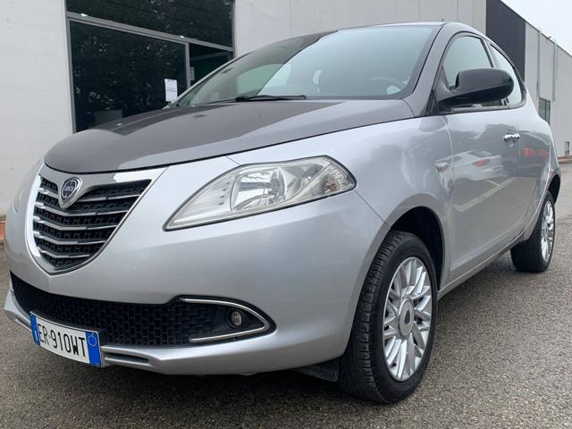LANCIA Ypsilon usata, con ABS