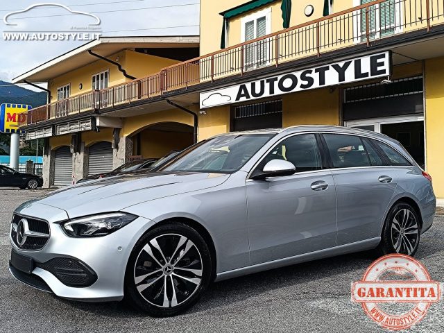 MERCEDES-BENZ C 220 usata, con Leve al volante