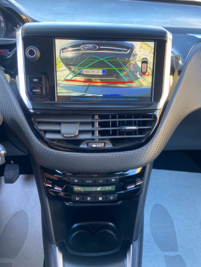 PEUGEOT 208 usata, con Sensore di pioggia