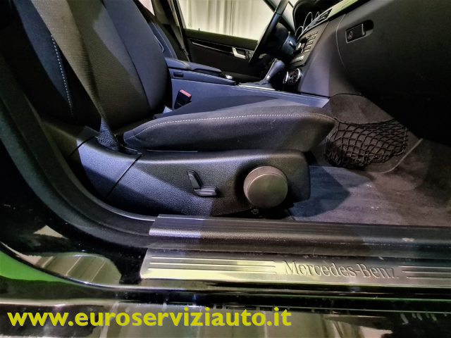 MERCEDES-BENZ C 200 usata 35