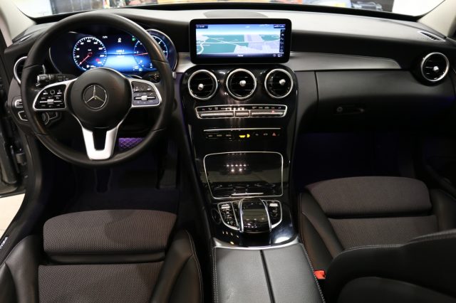 MERCEDES-BENZ C 220 usata, con Cerchi in lega