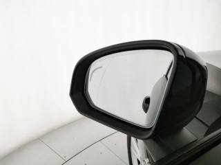 VOLVO XC40 usata, con USB