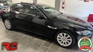JAGUAR XE usata, con Alzacristalli elettrici