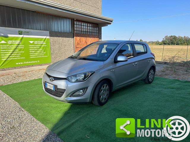 HYUNDAI i20 usata 0