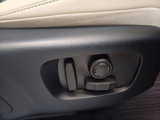 LAND ROVER Range Rover Velar usata, con Controllo elettronico della corsia