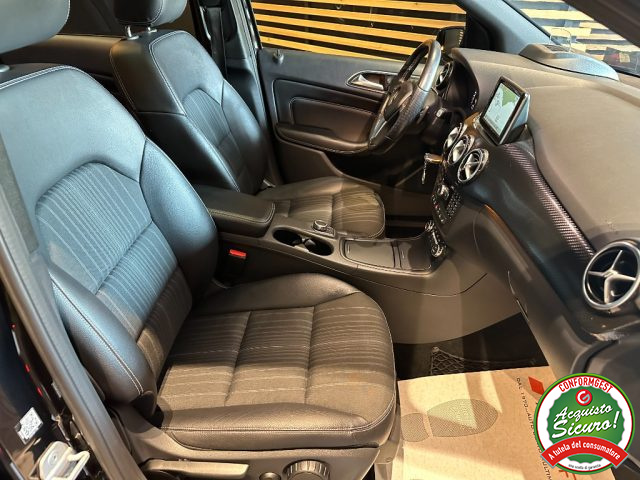 MERCEDES-BENZ B 220 usata, con Sistema di navigazione
